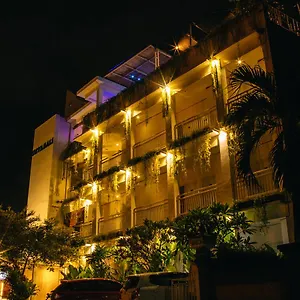 Apart Otel Deva Bali, Kerobokan